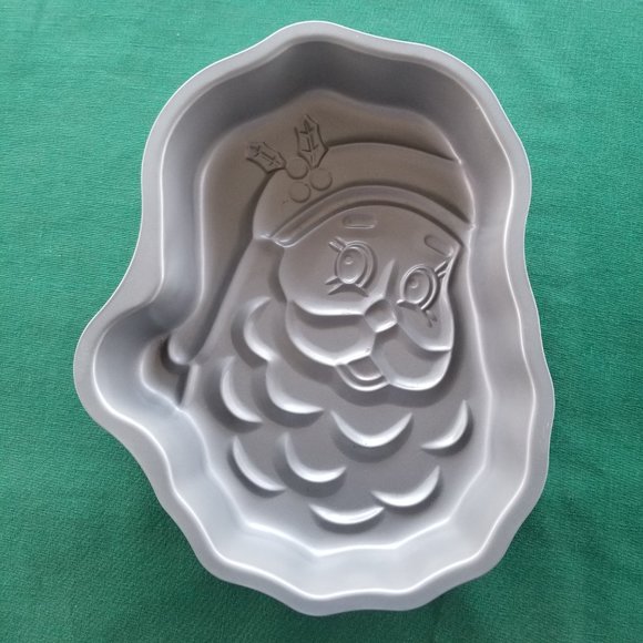NEW EKCO Baker’s Secret NON-STICK Santa Face Pan - Picture 2 of 6